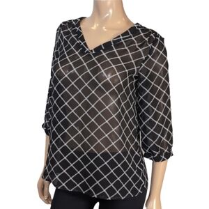 Old Navy  Diamond Rope Print Chiffon Blouse Black White Womens Size Small Sheer